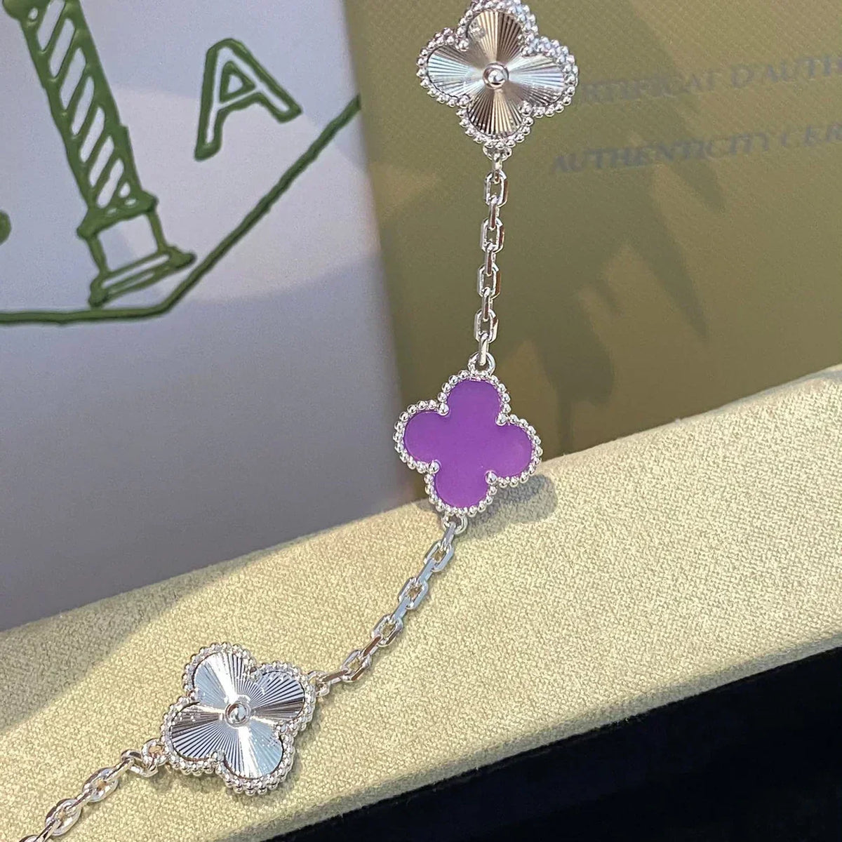 [⭐Hyrra Jewelry] CLOVER 5 MOTIF VIOLET BRACELET COLLECTION