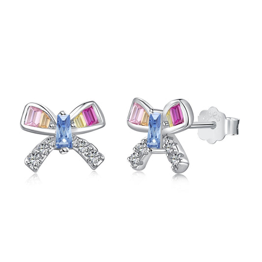[Hyrra Jewelry]Ornate Butterfly Shape Daily Earrings