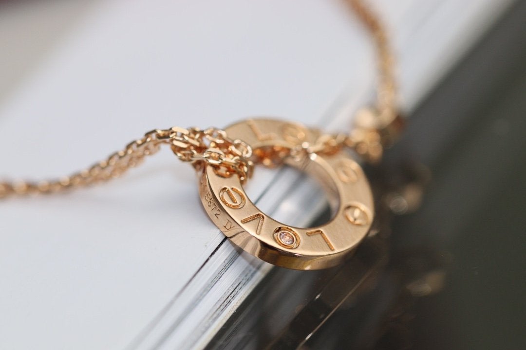 [⭐Hyrra Jewelry]LOVE NECKLACE ADJUSTABLE ROSE GOLD 2 DIAMOND