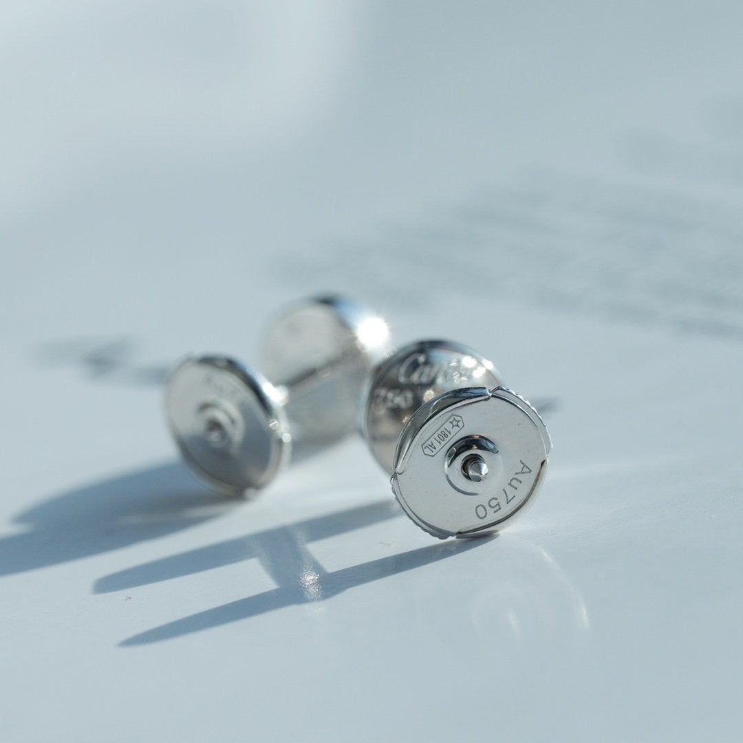 [⭐Hyrra Jewelry]LOVE EARRINGS SILVER 10MM