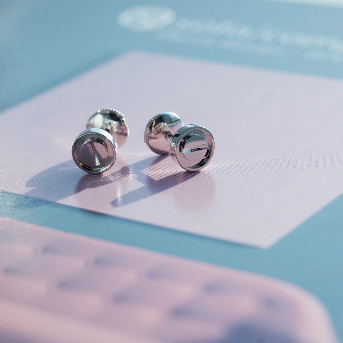[⭐Hyrra Jewelry]LOVE EARRINGS SILVER 10MM