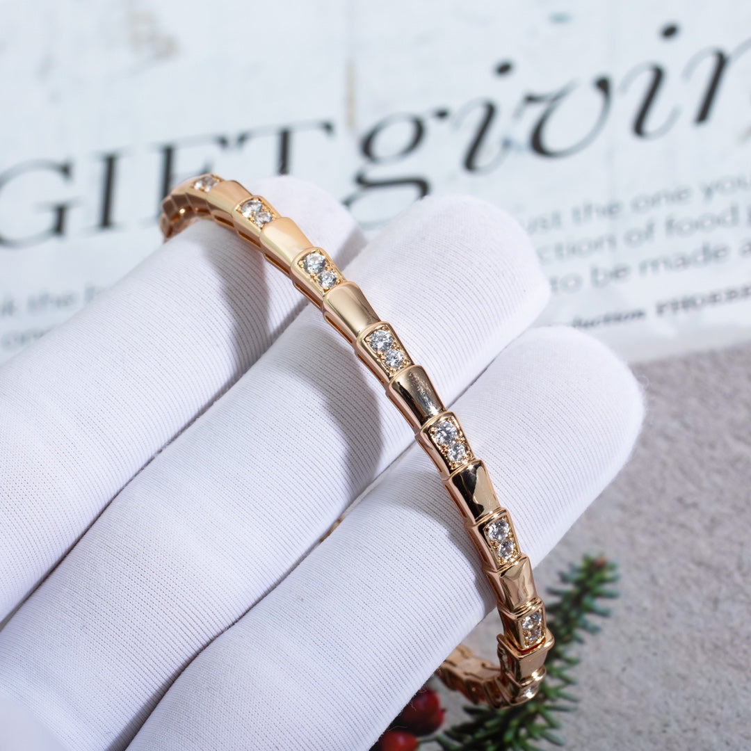 [⭐Hyrra Jewelry]SERPENTI BRACELET PINK GOLD DIAMOND