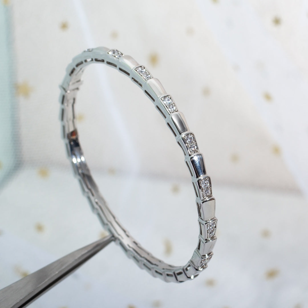 [⭐Hyrra Jewelry]SERPENTI BRACELET SILVER DIAMOND