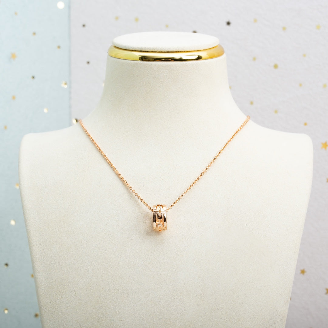 [⭐Hyrra Jewelry]PARENTESI NECKLACE PINK GOLD