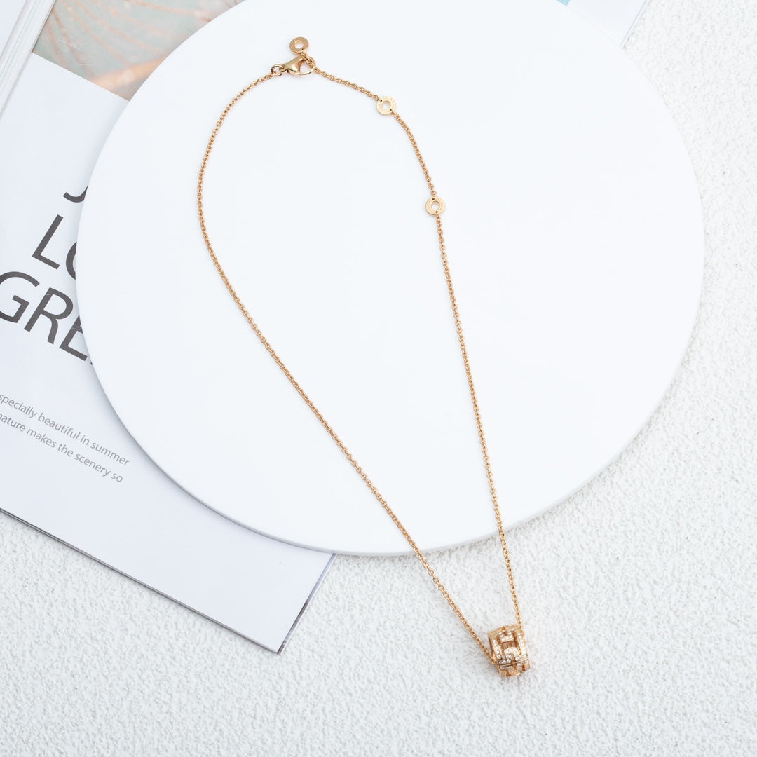 [⭐Hyrra Jewelry]PARENTESI NECKLACE PINK GOLD DIAMOND