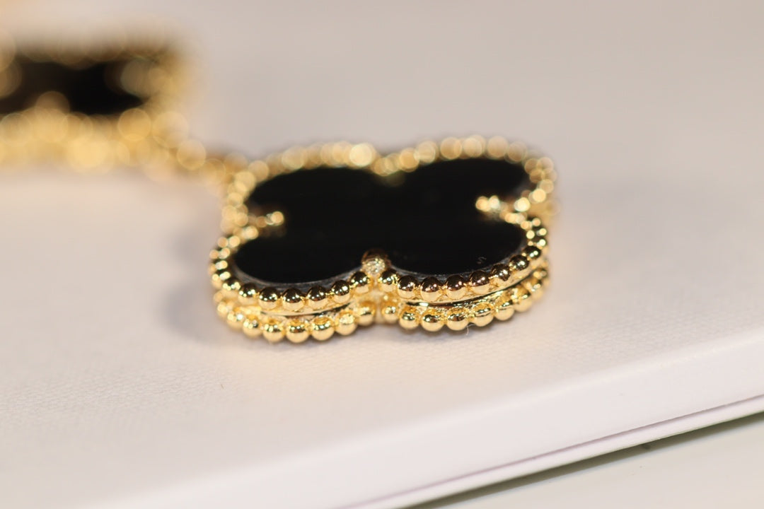 [⭐Hyrra Jewelry]CLOVER EARRINGS GOLD ONYX MOP 3 MOTIF