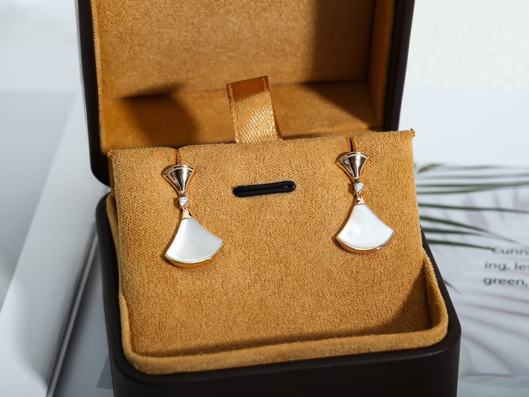 [⭐Hyrra Jewelry]DREAM MOP PINK GOLD EARRINGS