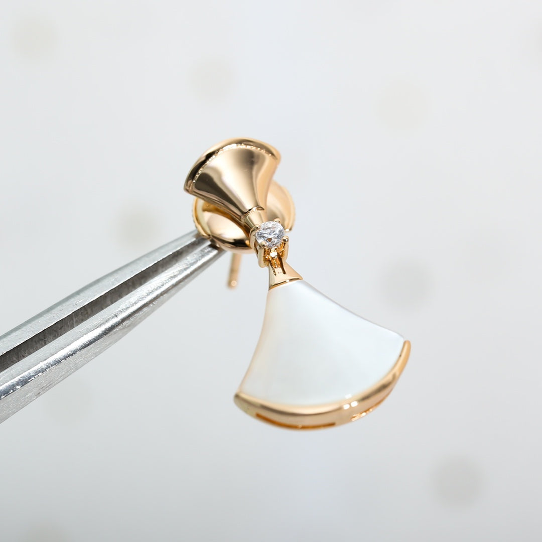 [⭐Hyrra Jewelry]DREAM MOP PINK GOLD EARRINGS