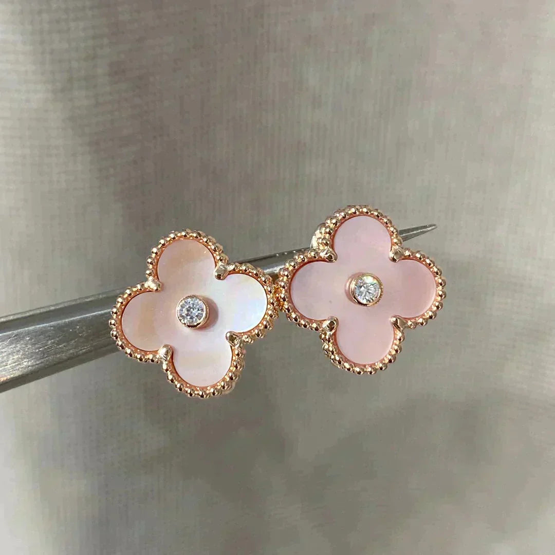 [⭐Hyrra Jewelry]CLOVER MEDIUM 1 MOTIFS  PINK MOP DIAMOND EARRINGS