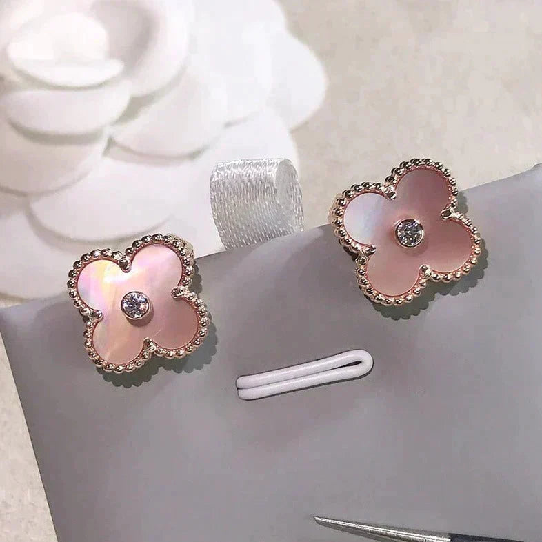 [⭐Hyrra Jewelry]CLOVER MEDIUM 1 MOTIFS  PINK MOP DIAMOND EARRINGS