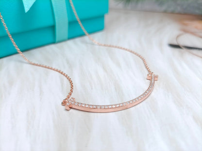 [Hyrra Jewelry]BIG SMILE PEDANT DIAMOND NECKLACE