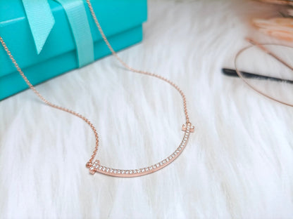 [Hyrra Jewelry]BIG SMILE PEDANT DIAMOND NECKLACE