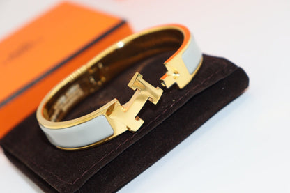 [⭐Hyrra Jewelry]H LIGHT BLUE BRACELET