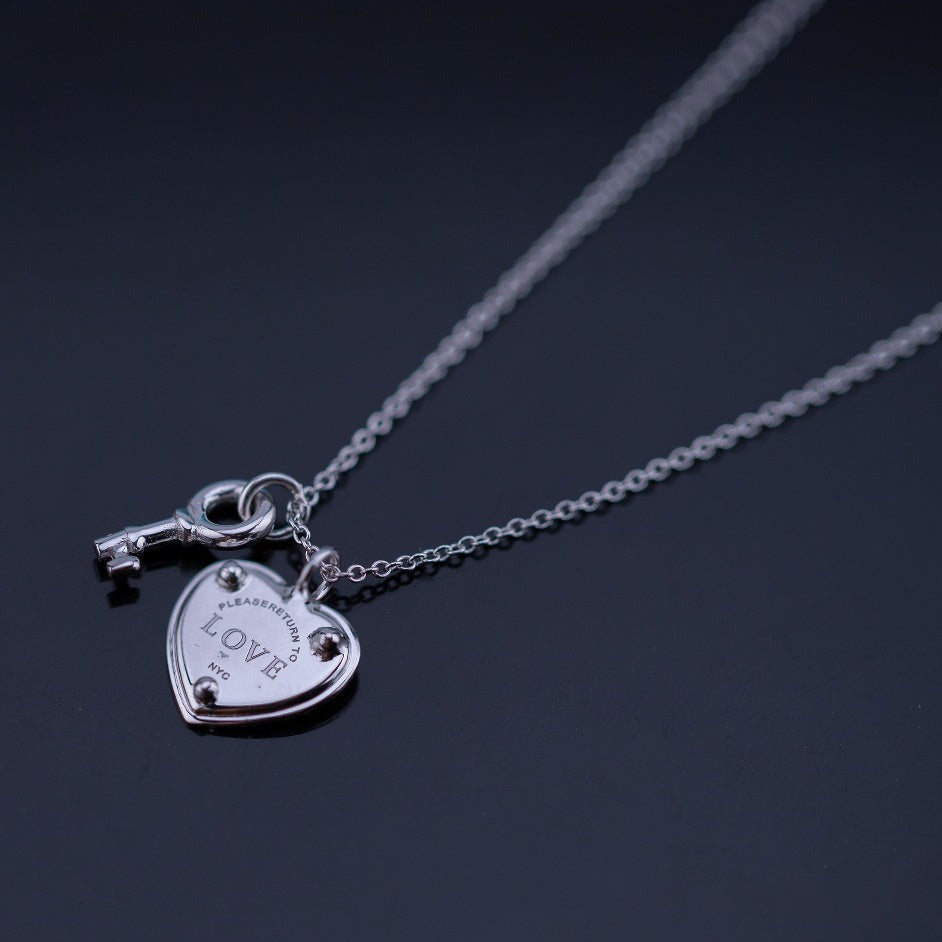 [Hyrra Jewelry]KEY AND HEART SILVER NECKLACE