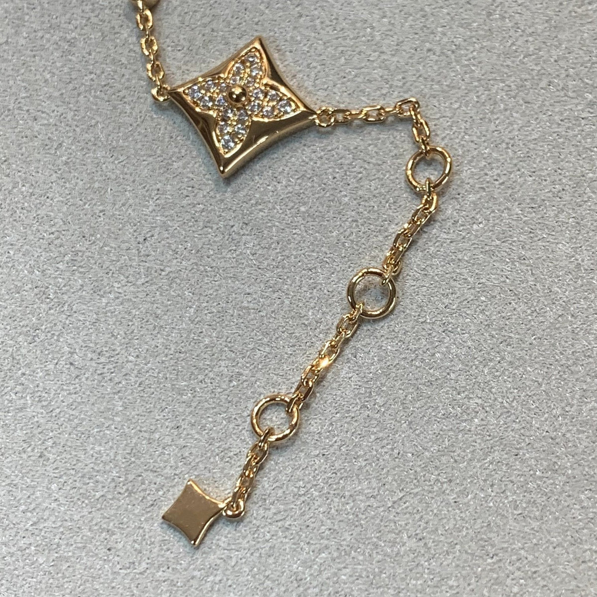 [⭐Hyrra Jewelry]STAR AND SUN 4 MOTIFS GOLD DIAMONDS BRACELET