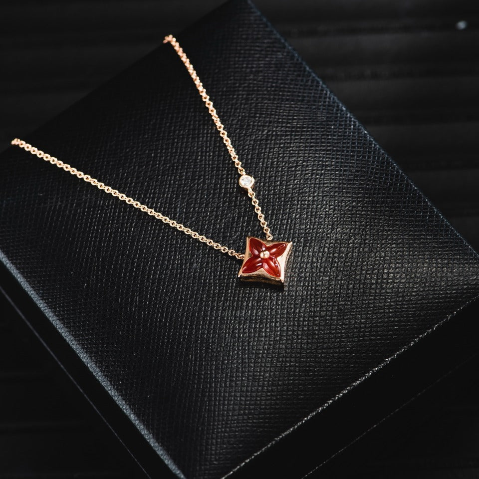 [⭐Hyrra Jewelry]STAR NECKLACE PINK GOLD 1 DIAMOND