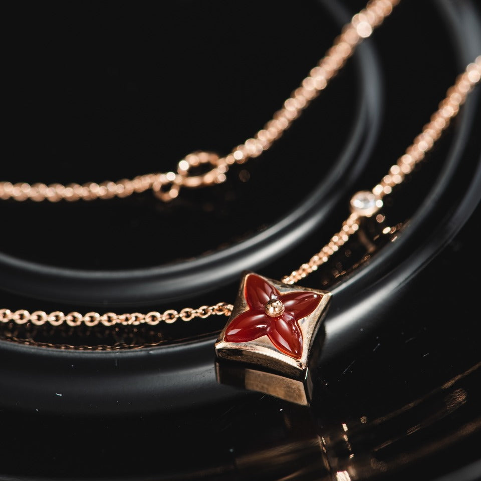 [⭐Hyrra Jewelry]STAR NECKLACE PINK GOLD 1 DIAMOND