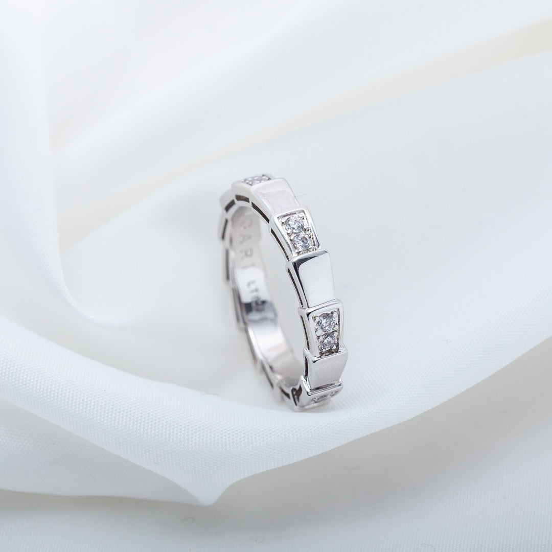 [⭐Hyrra Jewelry]SERPENTI RING SILVER  3MM