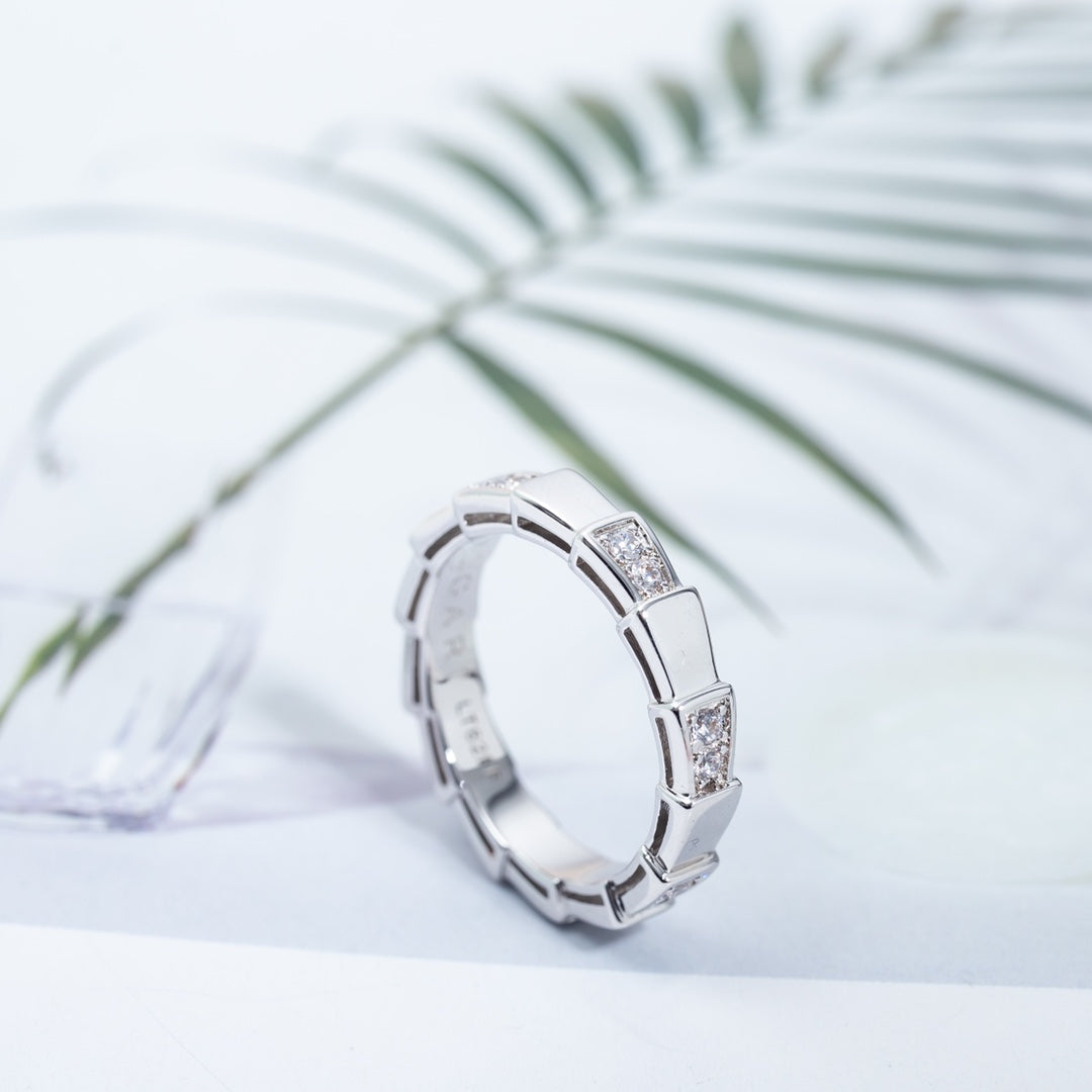 [⭐Hyrra Jewelry]SERPENTI RING SILVER  3MM