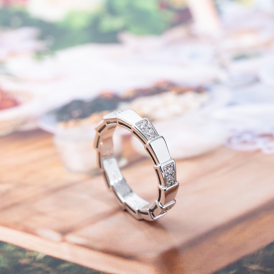 [⭐Hyrra Jewelry]SERPENTI RING SILVER  3MM
