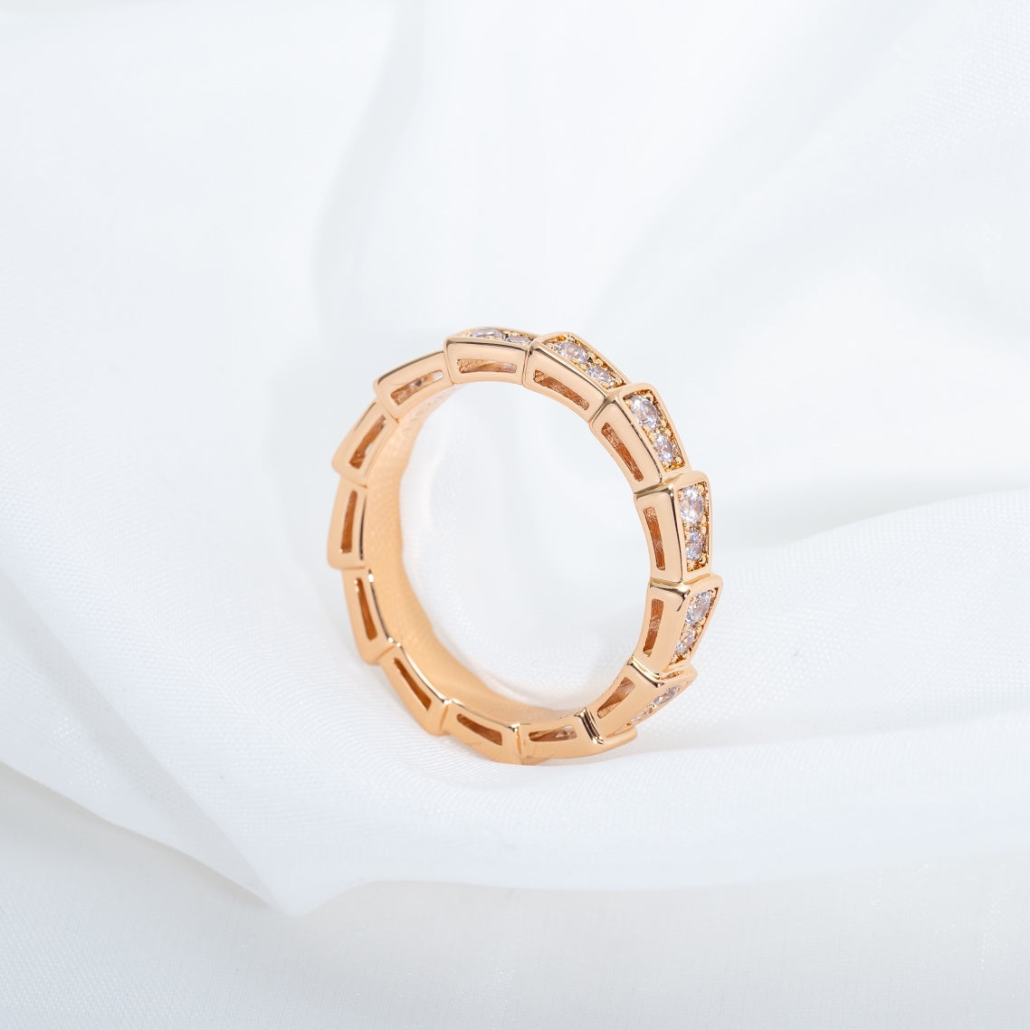 [⭐Hyrra Jewelry]SERPENTI RING PINK GOLD DIAMOND PAVED 3MM