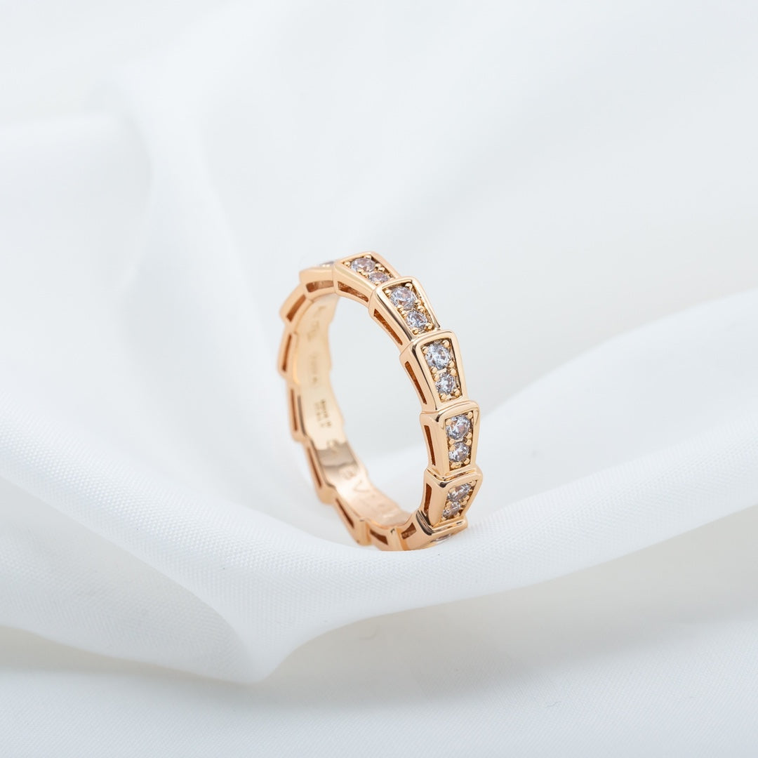 [⭐Hyrra Jewelry]SERPENTI RING PINK GOLD DIAMOND PAVED 3MM