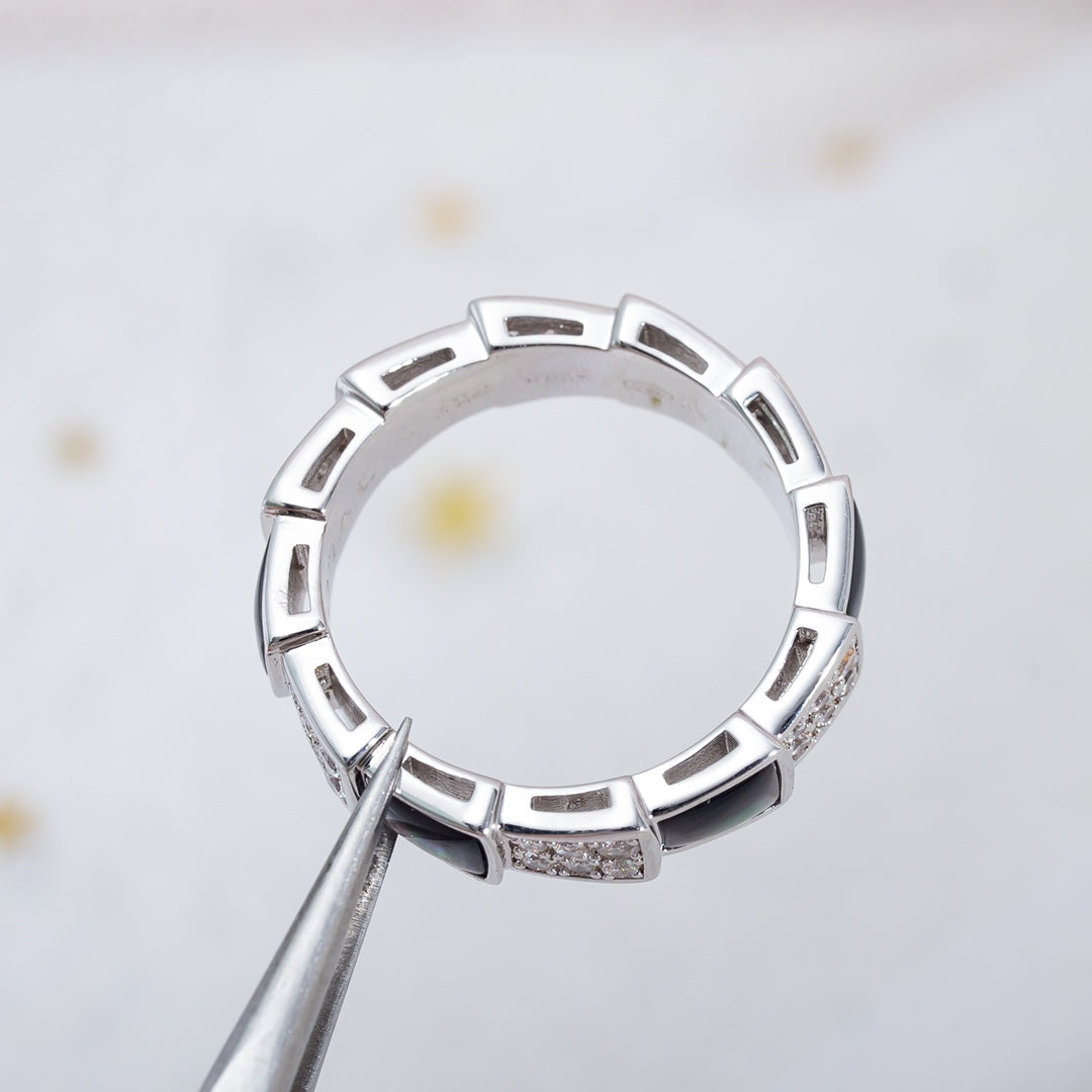 [⭐Hyrra Jewelry]SERPENTI RING SILVER DIAMOND BLACK MOP 4MM