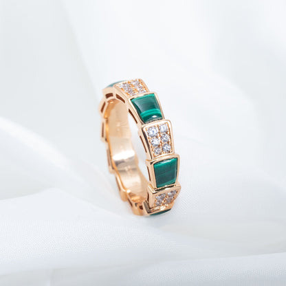 [⭐Hyrra Jewelry]SERPENTI RING PINK GOLD MALACHITE DIAMOND PAVED 4MM