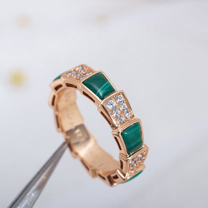 [⭐Hyrra Jewelry]SERPENTI RING PINK GOLD MALACHITE DIAMOND PAVED 4MM