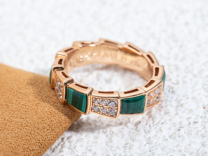 [⭐Hyrra Jewelry]SERPENTI RING PINK GOLD MALACHITE DIAMOND PAVED 4MM