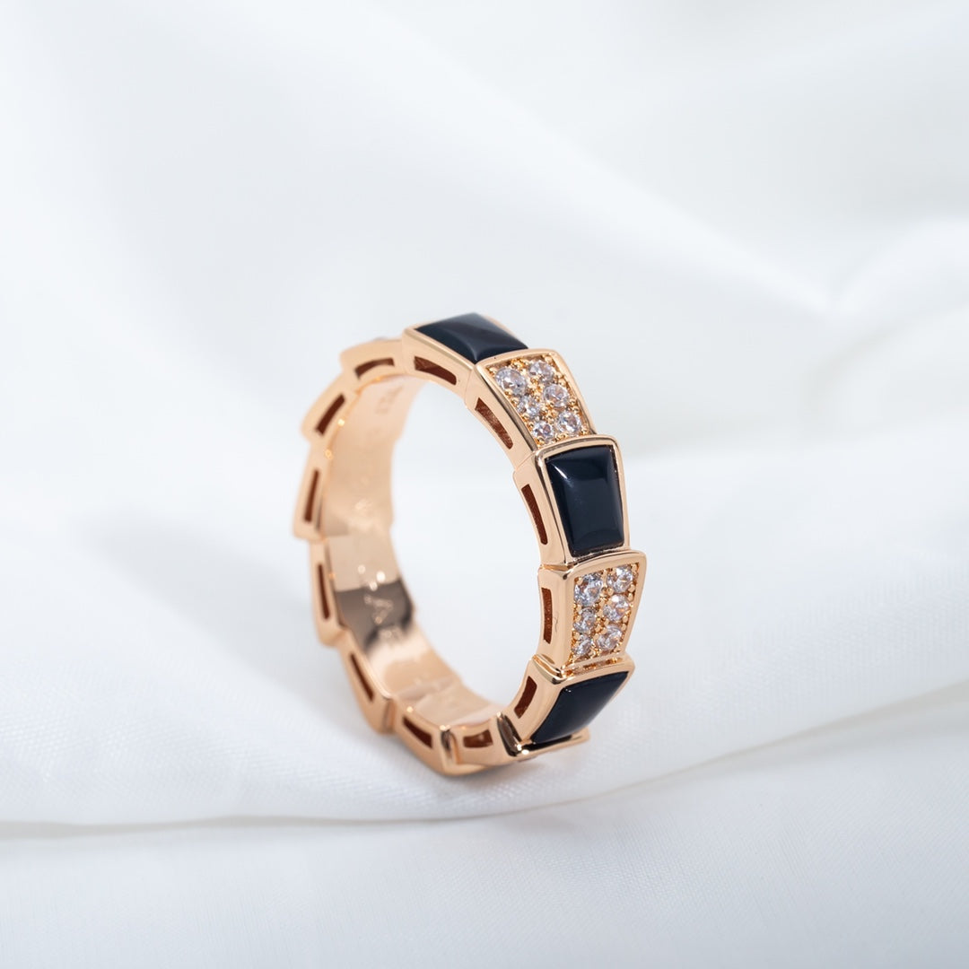 [⭐Hyrra Jewelry]SERPENTI RING PINK GOLD BLACK MOP DIAMOND PAVED 4MM