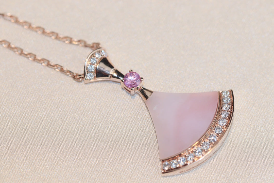 [⭐Hyrra Jewelry]DREAM NECKLACE PINK MOP DIAMOND