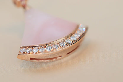 [⭐Hyrra Jewelry]DREAM NECKLACE PINK MOP DIAMOND