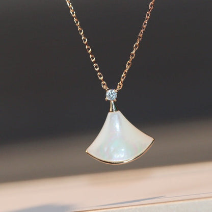 [⭐Hyrra Jewelry]DREAM NECKLACE WHITE MOP PINK GOLD 1 DIAMOND