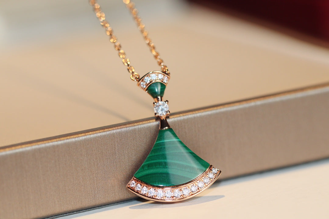 [⭐Hyrra Jewelry]DREAM NECKLACE MALACHITE DIAMOND