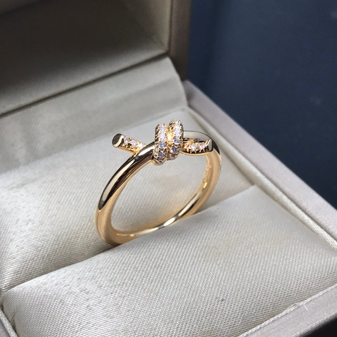 [Hyrra Jewelry]KNOT RING 1.2MM DIAMOND