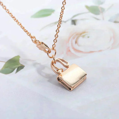[⭐Hyrra Jewelry]AMULETTE PEDANT ROSE GOLD NECKLACE