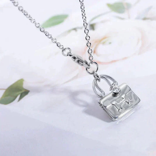 [⭐Hyrra Jewelry]AMULETTE PEDANT SILVER NECKLACE