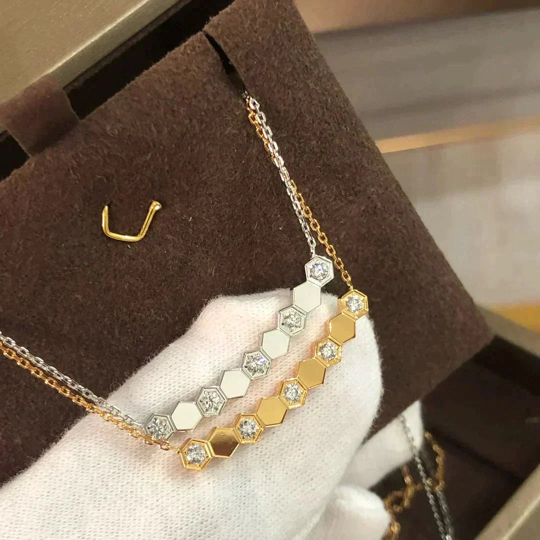 [⭐Hyrra Jewelry]BEE LOVE NECKLACE DIAMOND