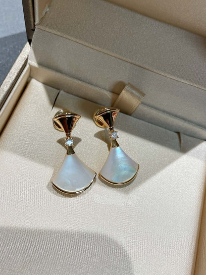 [⭐Hyrra Jewelry]DREAM MOP 1 DIAMOND EARRINGS