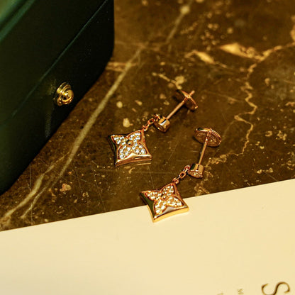 [⭐Hyrra Jewelry]STAR DIAMONDS EARRINGS GOLD