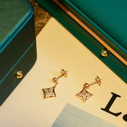 [⭐Hyrra Jewelry]STAR DIAMONDS EARRINGS GOLD
