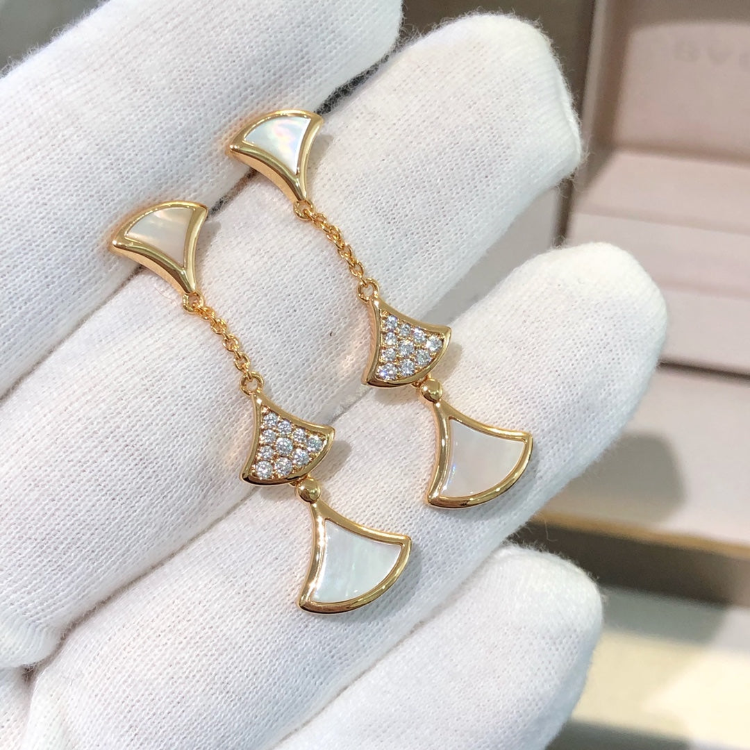 [⭐Hyrra Jewelry]DREAM EARRINGS 3 MOTIFS DIAMOND MOP PINK GOLD