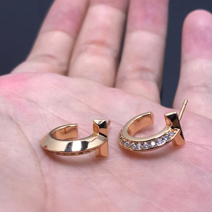 [Hyrra Jewelry]T HOOP DIAMOND EARRINGS