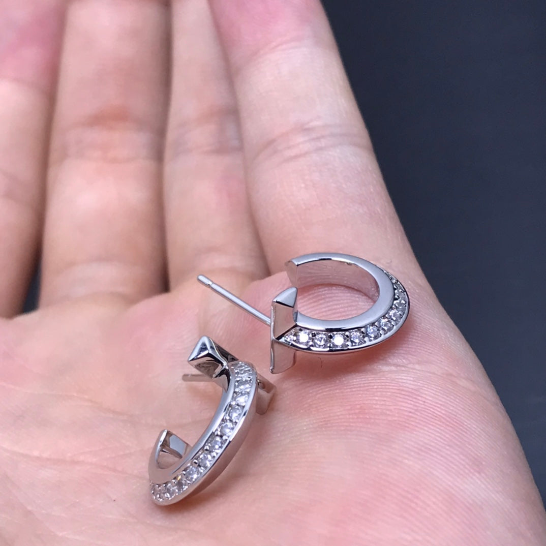 [Hyrra Jewelry]T HOOP DIAMOND EARRINGS