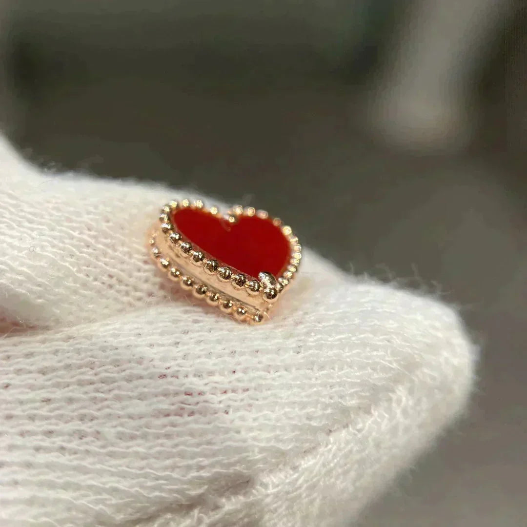 [⭐Hyrra Jewelry]HEART CARNELIAN STUD EARRINGS