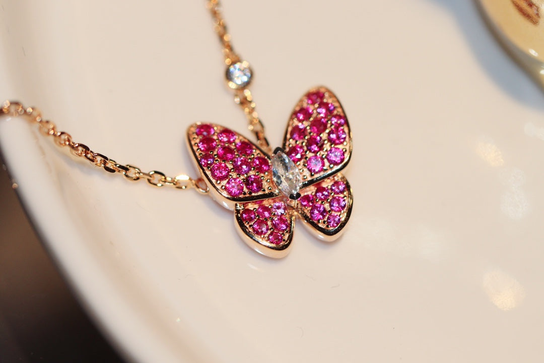 [⭐Hyrra Jewelry]BUTTERFLY RED DIAMOND ROSE GOLD NECKLACE