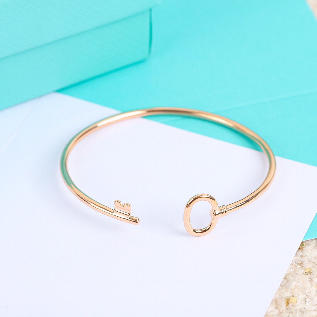 [Hyrra Jewelry]KEY WIRE OVAL BRACELET