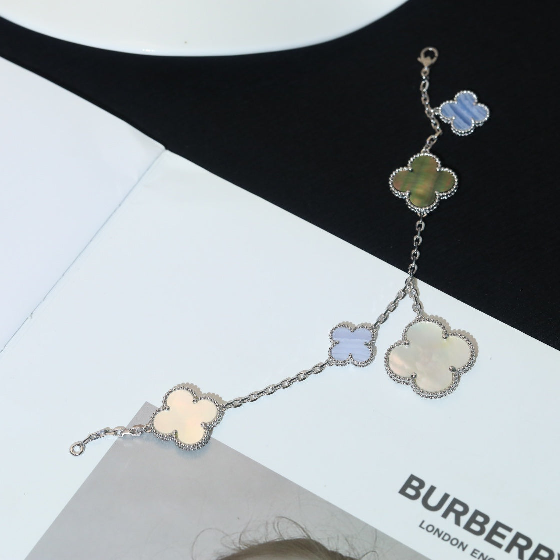 [⭐Hyrra Jewelry]CLOVER BRACELET 5 MOTIFS MOP CHALCEDONY SILVER