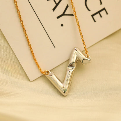 [⭐Hyrra Jewelry]VOLT SILVER DIAMOND PEDANT NECKLACE